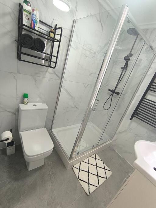 Studio Style Room, Near Tooting Broadway Station London Bagian luar foto